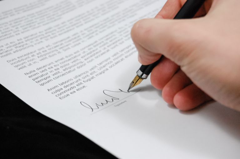 Imagine Contract semnat